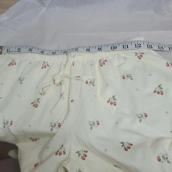 Princess polly pajamas - Picture 9 of 9